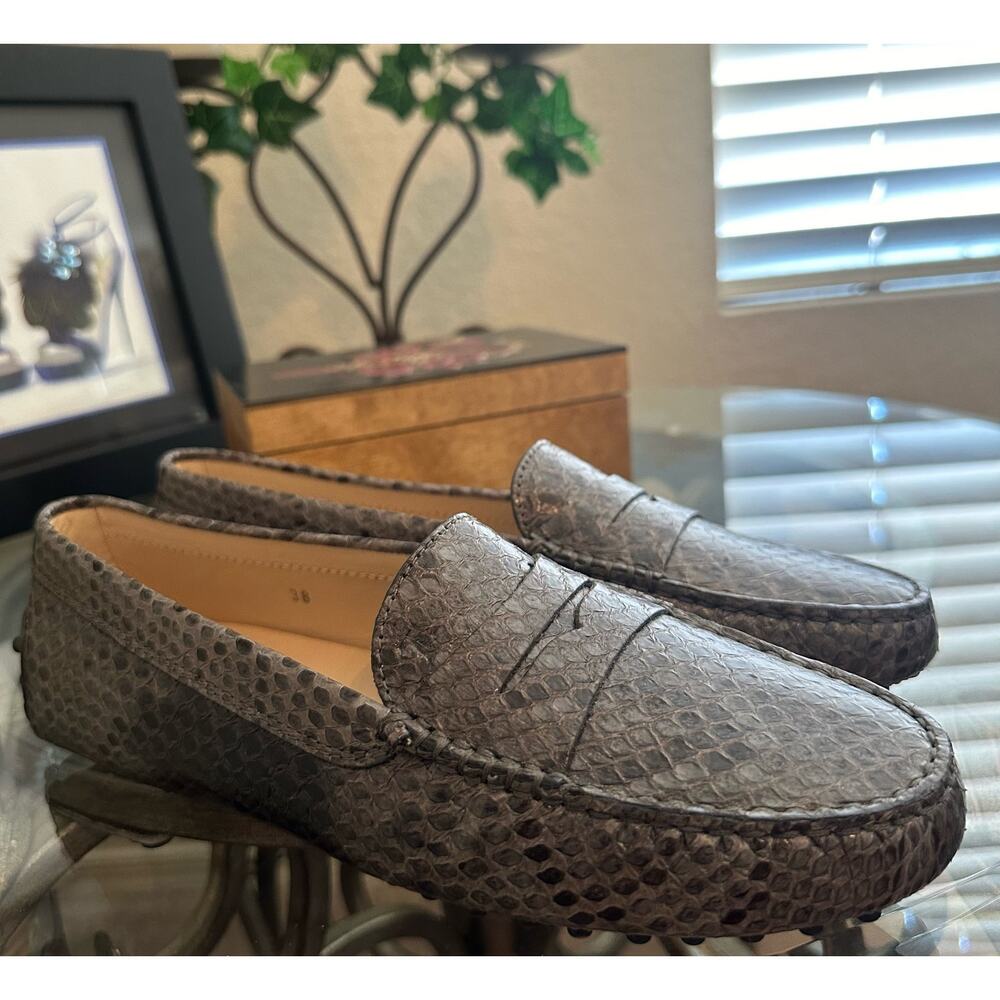 TOD'S Gommino Sliver Double T Leather Python Snake Effect Driving Shoes US 8 38 - Picture 2 of 9